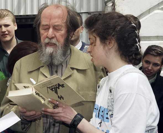 6. Kirjailija Solzhenitsyn. Kuvan lähde on 
