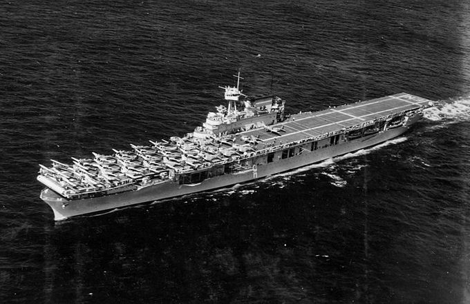 Kuva 4. Yhdysvaltain lentotukialus ”USS Enterprice”. Kuvan lähde on Wikipedia.